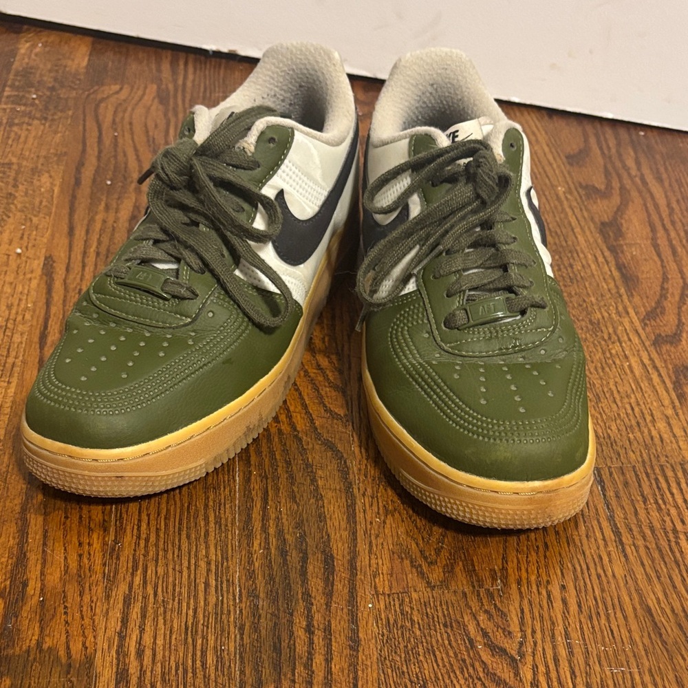 Nike Green and White Sneakers
